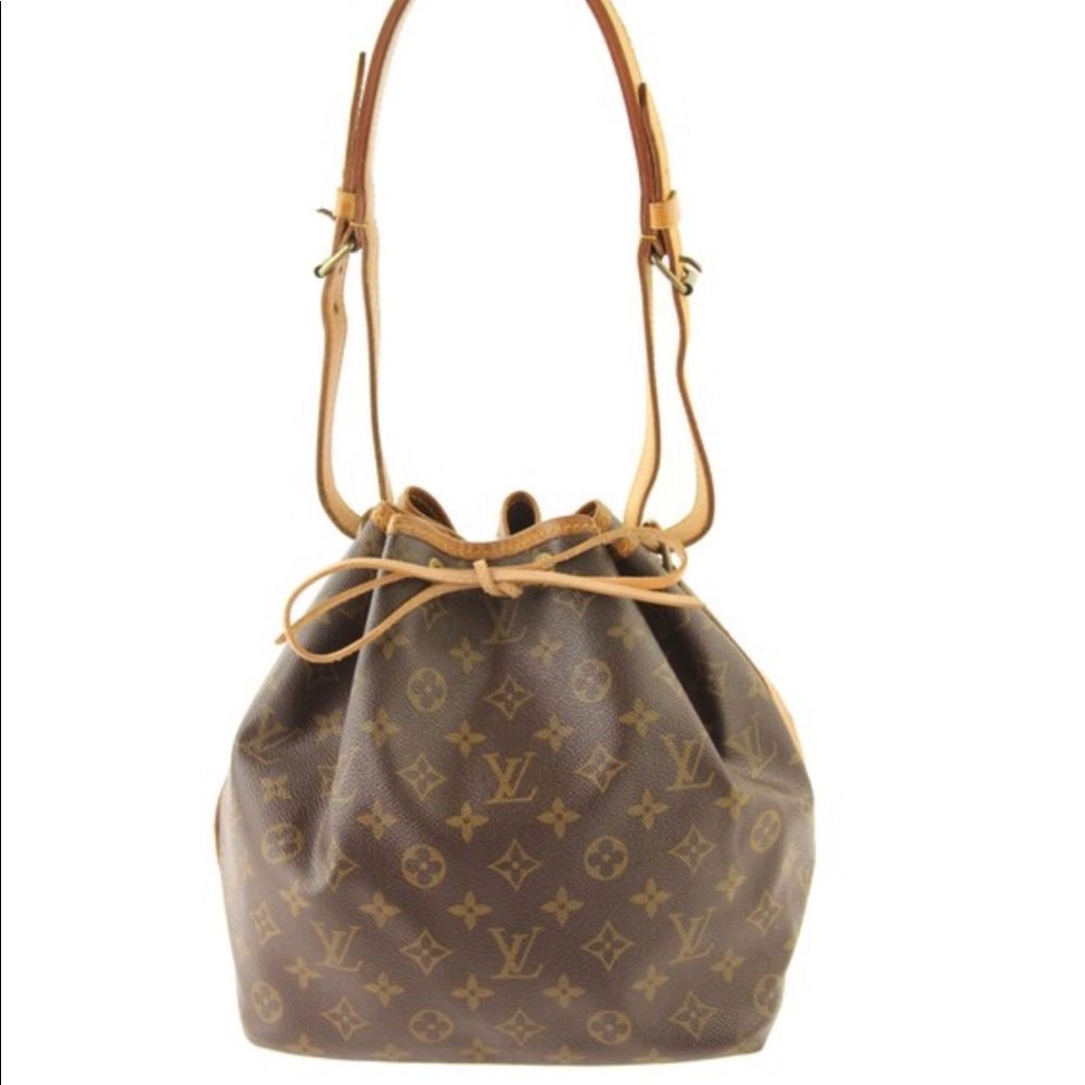 Authentic Beautiful Vintage LV bucket shoulder bag